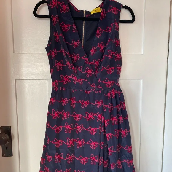 asos retro dress ASOS. Coral Pink retro 40s. dress size 6